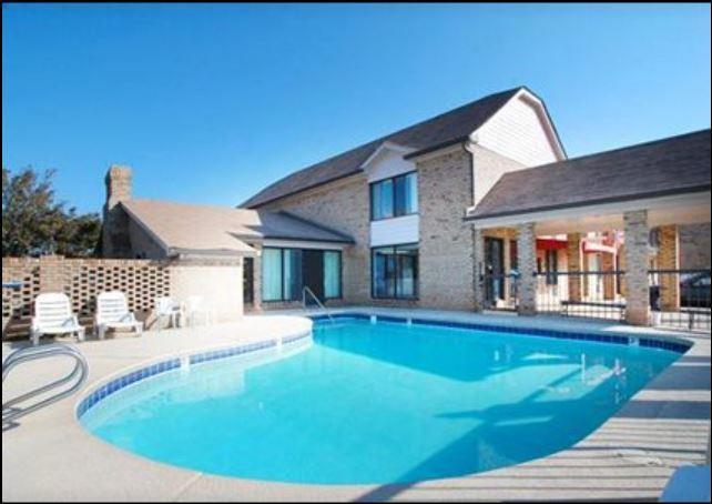 Days Inn By Wyndham King-Winston Salem Area Съоръжения снимка
